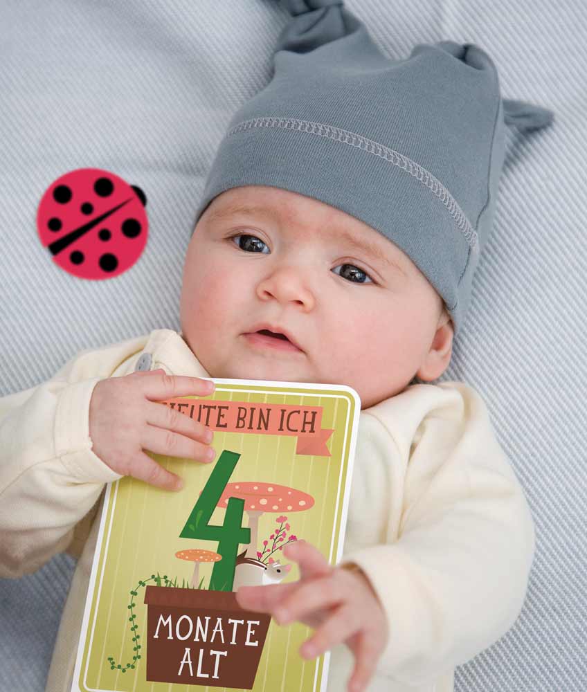 4 Monate alt - Zeit für ein Erinnerungsbild mit Meilensteinkarte