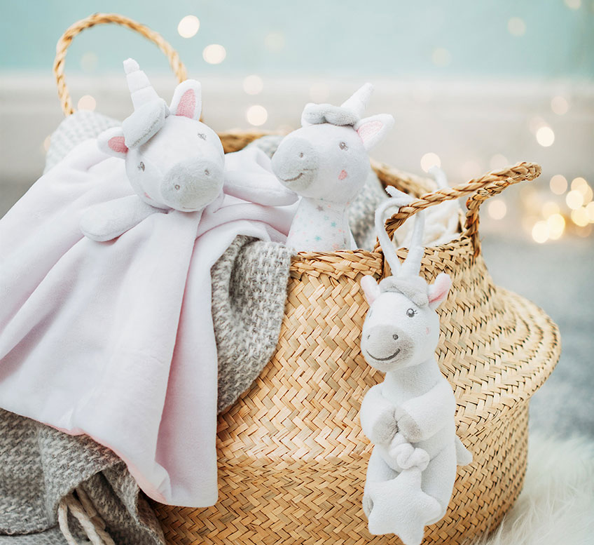 Schön und kuschelig für Baby(zimmer) - Schmusetücher, Stofftiere & Babyrasseln aus Stoff Schön und kuschelig für Baby(zimmer) - Schmusetücher, Stofftiere & Babyrasseln aus Stoff