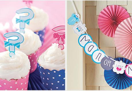 Cupcakes in Pink und Blau und ein Banner zur Gender Reveal