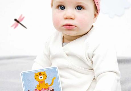 Später wirst du dich gern erinnern - heute hat Baby zum ersten Mal allein gegessen