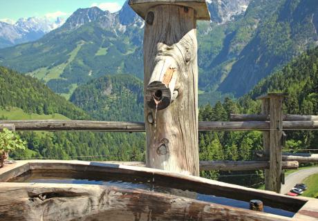 Wie wäre es mit einer Taufe auf der Alm?