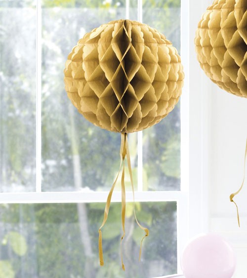 Wabenball mit Tasseln - 30 cm - gold